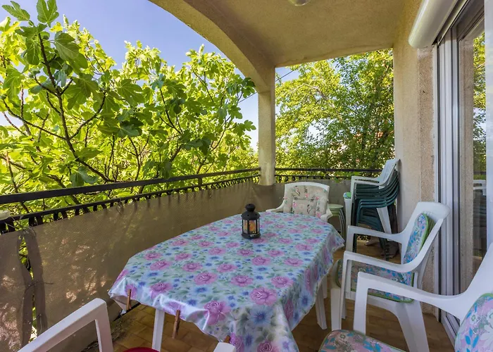 Vila Bohemia Διαμέρισμα *