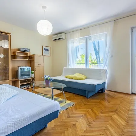 Vila Bohemia Apartment *