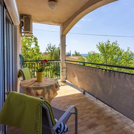 Apartment Vila Bohemia Dramalj